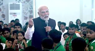 मोदी ने हृदय रोगों के सफल ऑपरेशन वाले बच्चों के साथ की बातचीत