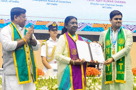 सच्ची प्रगति का पैमाना केवल आविष्कार नहीं