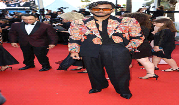 कान्स फिल्म फेस्टिवल में रेड कार्पेट पर चलने वाले पहले भारतीय पॉप कलाकार बने किंग