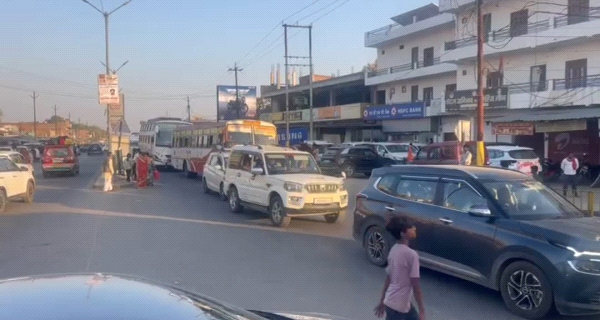 मिर्जापुर: महाकुंभ से वापसी में तीन गुना बढ़ सकता है वाहनों का दबाव, प्रशासन अलर्ट