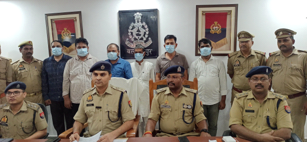 मनरेगा के काम में हेराफेरी करने वाले ग्राम प्रधान समेत छह गिरफ्तार, 38 लाख से अधिक की गबन के हैं आरोपी