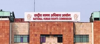 मानवाधिकार आयोग ने पुलिस स्टेशन में आत्महत्या की खबर पर दिल्ली पुलिस आयुक्त को नोटिस भेजा