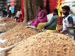 रेहड़ी पटरी वालों के लिए प्रधानमंत्री स्वनिधि योजना का बेहतर रूप में मार्च 2025 तक विस्तार
