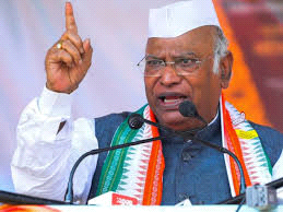 पाकिस्तान के लिए रूस के बदलते रुख पर जवाब दे मोदी सरकार : कांग्रेस