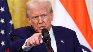 19 देशों के प्रवासियों की जांच होगी