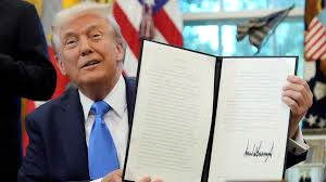 नौ करोड़ में मिलेगी अमेरिकी नागरिकता