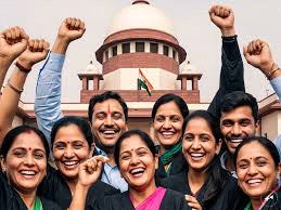 यूपी में 25000 अनुदेशकों की नौकरी नहीं जाएगी 