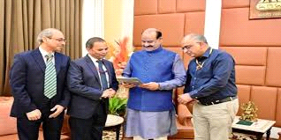 बिरला ने 