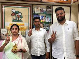 ममता की चुनावी रणनीति बनाने वाली आई-पैक का ऑफिस बंद