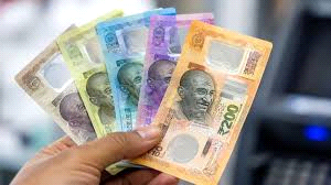 देश में जल्द दिख सकते हैं प्लास्टिक के नोट