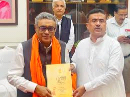 बंगाल में बीजेपी के पहले बजट में 1 लाख नौकरियां, 33 फीसद महिला आरक्षण