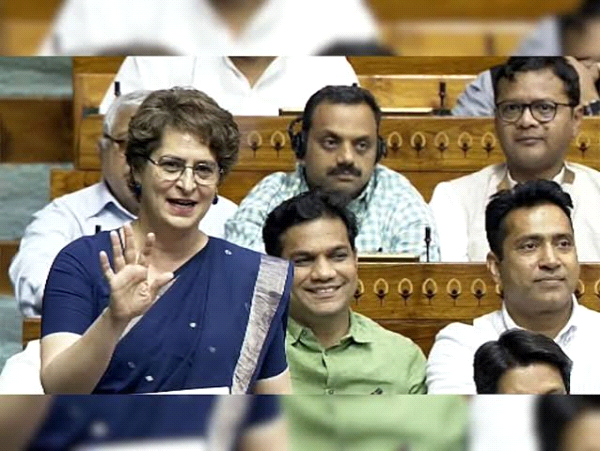 संसद किसी की जागीर नहींः नीट मामले पर चर्चा करें सरकार, विपक्ष ने फिर की जोरदार मांग